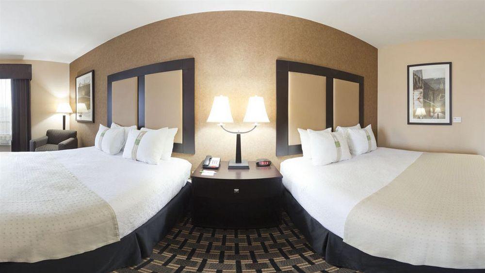Holiday Inn Arlington Northeast By Ihg Eksteriør billede